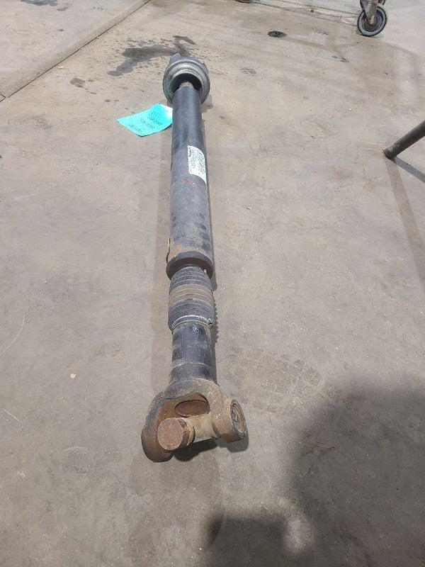 Front Drive Shaft 4WD Fits 17-22 FORD F250SD PICKUP 658846