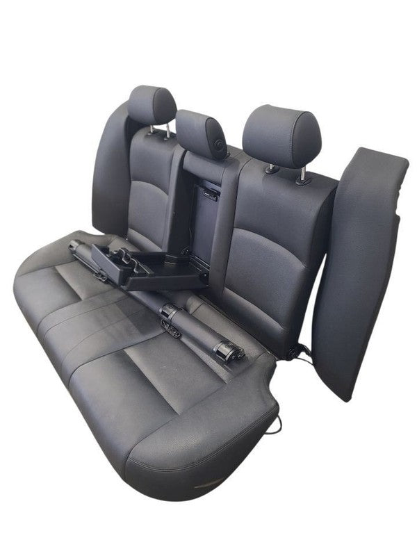 535I      2016 Seat Rear 674540