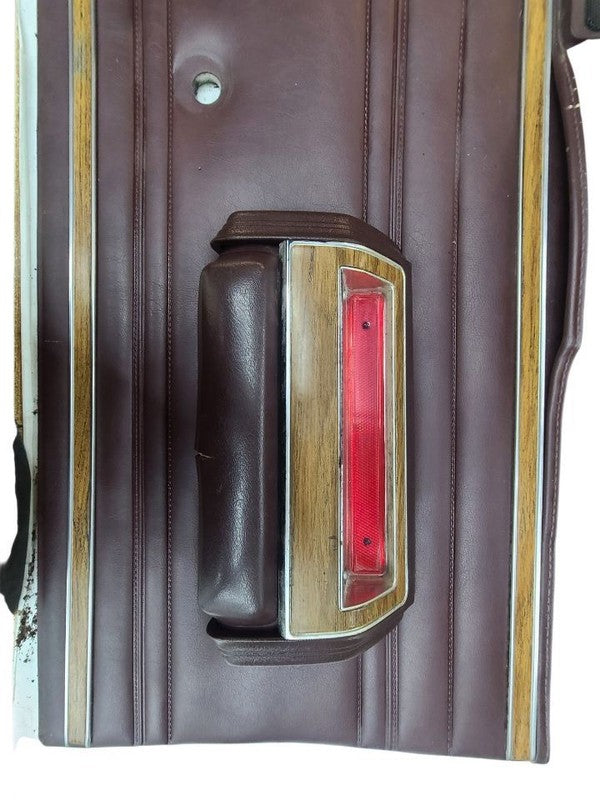 GRAND-WAG 1991 Front Door Trim Panel 678973