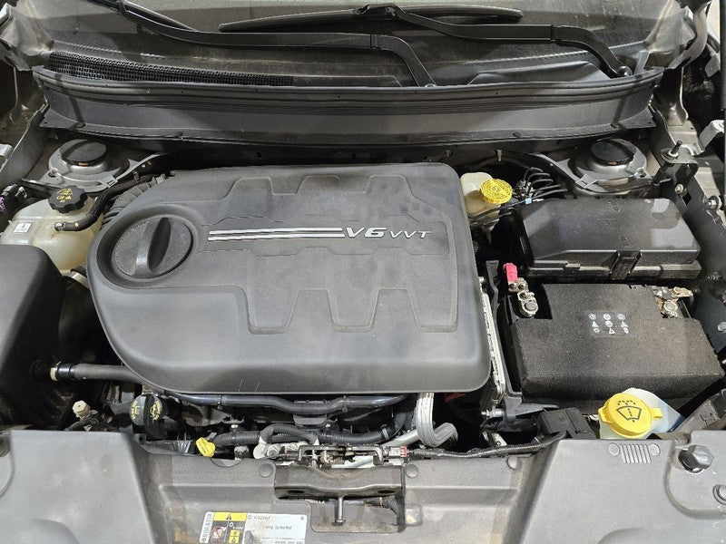 Radiator Fan Motor Assembly Dual Fan Fits 14-19 CHEROKEE 629660