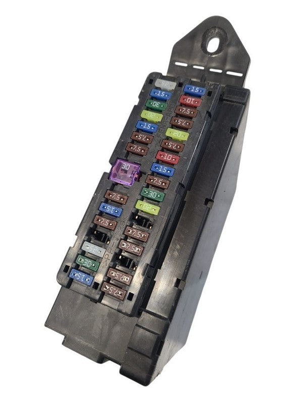 TUNDRA    2016 Fuse Box Cabin 662802