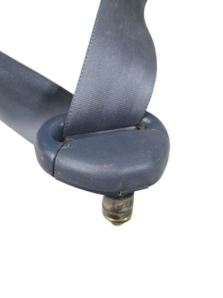 T100      1995 Seat Belt Rear 593146
