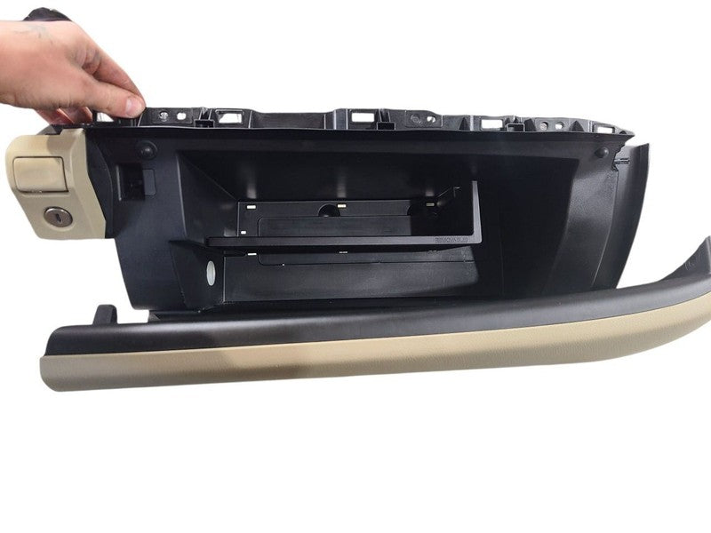 RDX       2015 Glove Box 648743