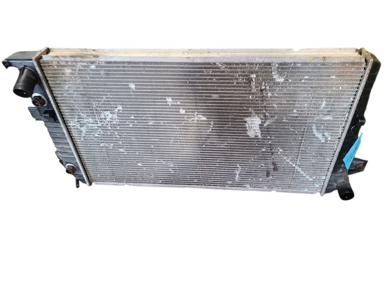 Radiator Fits 01-05 SIERRA 2500 PICKUP 646162