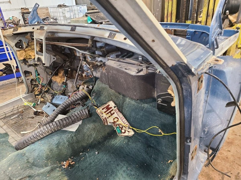 DART      1963 Front Clip 671910