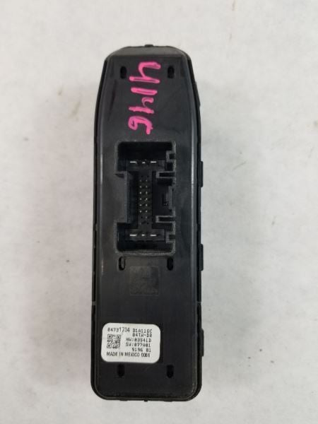 SILVRDO35 2020 Front Door Switch 536956