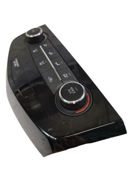 Temperature Control AC Fits 17-20 QASHQAI 601824