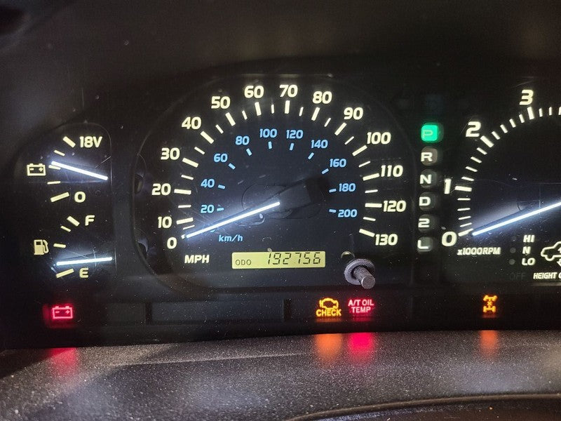 Driver Left Front Spindle/Knuckle Fits 98-07 LEXUS LX470 674411