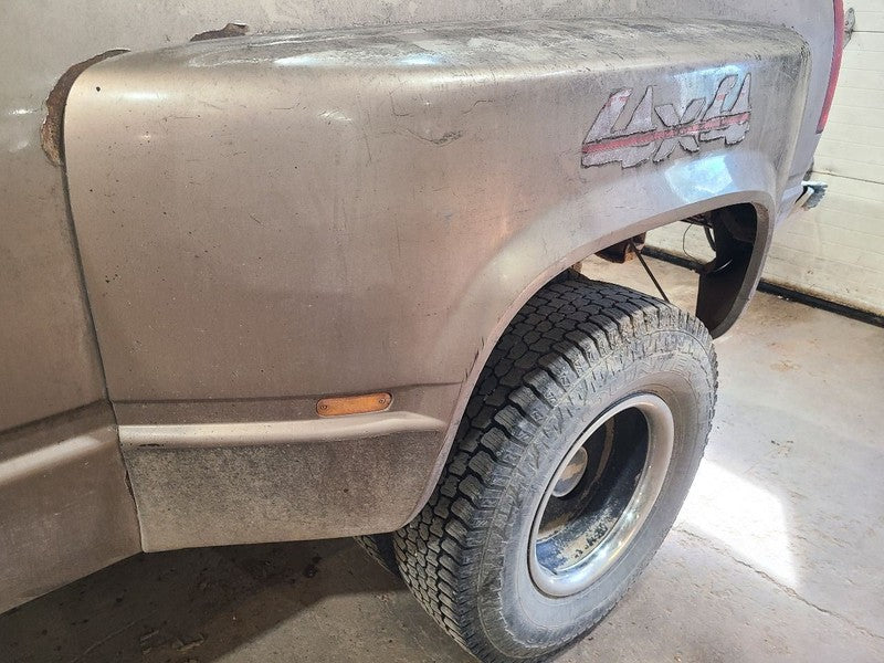 Driver Fender Rear Outside Of Box DRW Fits 88-00 CHEVROLET 3500 PICKUP