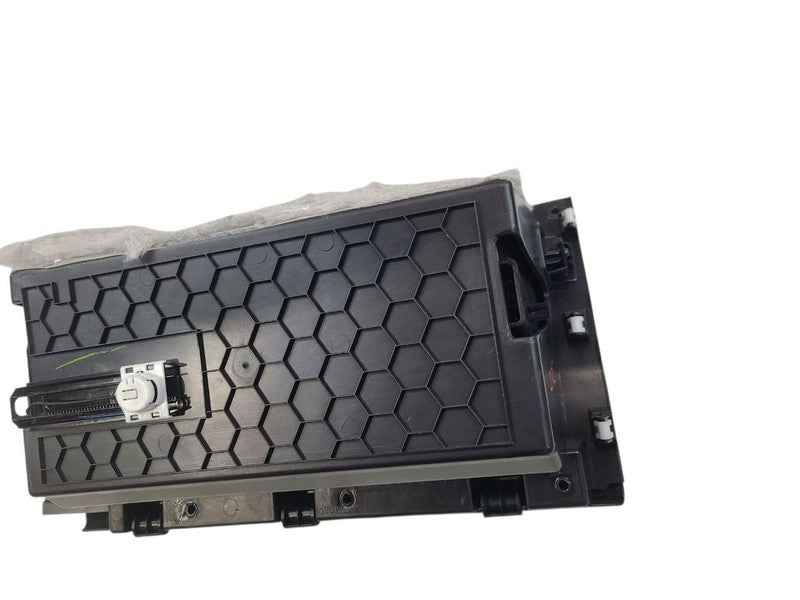 CORSAIR   2020 Glove Box 631582