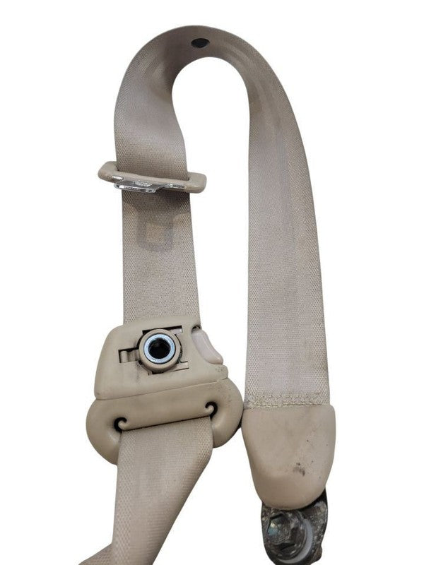 LX470     1999 Seat Belt Rear 674385
