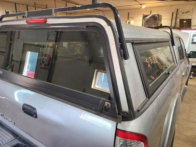 TUNDRA    2004 Topper/Tonneau 667724