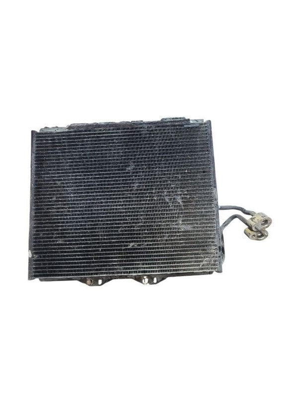 AC Condenser LHD Fits 00-02 WRANGLER 680100