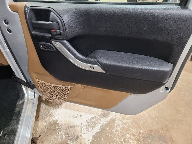 Passenger Front Door VIN W 6th Digit Jk Body Fits 11-18 WRANGLER 68032