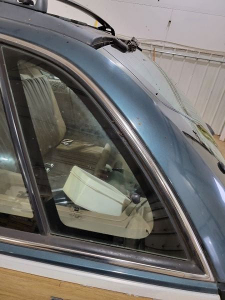 Driver Left Quarter Glass Station Wgn Vent Fits 91-96 CAPRICE 563760
