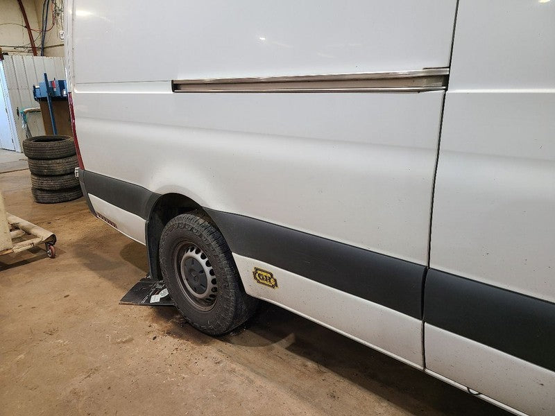 Passenger Quarter Panel 170" Wb Fits 19-22 MERCEDES SPRINTER 2500 6720