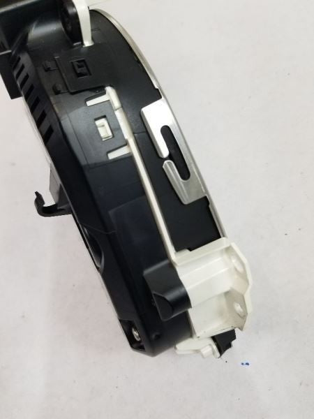 Speedometer MPH ID 4L0920984S Fits 12 AUDI Q7 544254