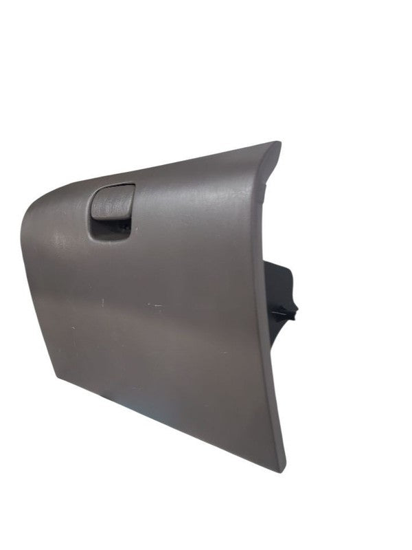 SEQUOIA   2003 Glove Box 631805