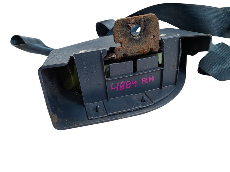 TGMC1500  1990 Seat Belt Front 612076