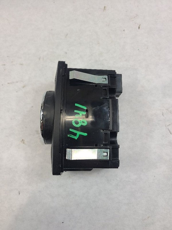 EDGE      2013 Dash/Interior/Seat Switch 608215