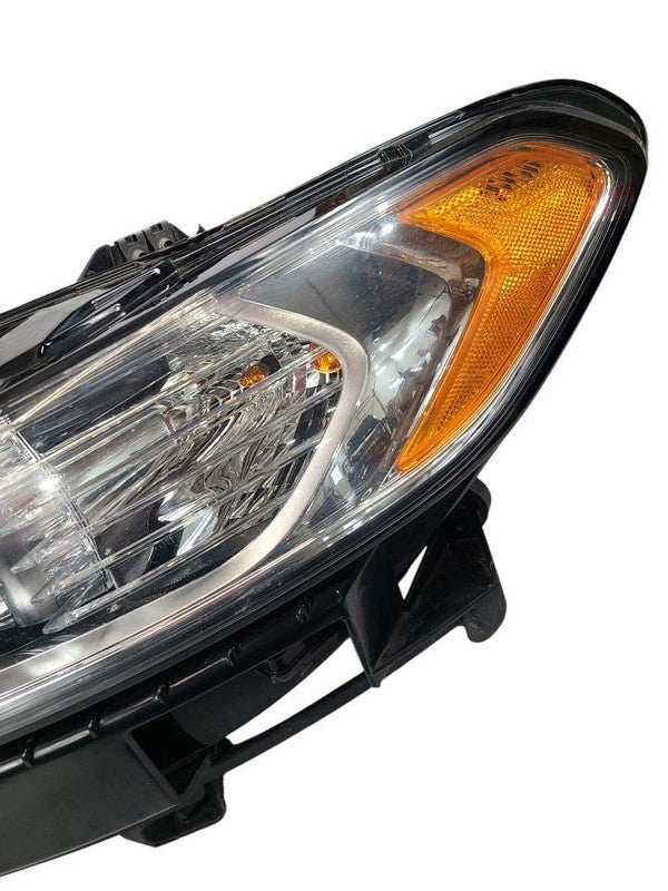 Driver Left Headlight Halogen Fits 13-16 FUSION 613026