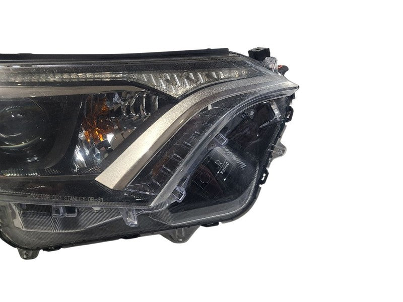 Passenger Headlight Halogen Without Black Trim Fits 16-18 RAV4 655082