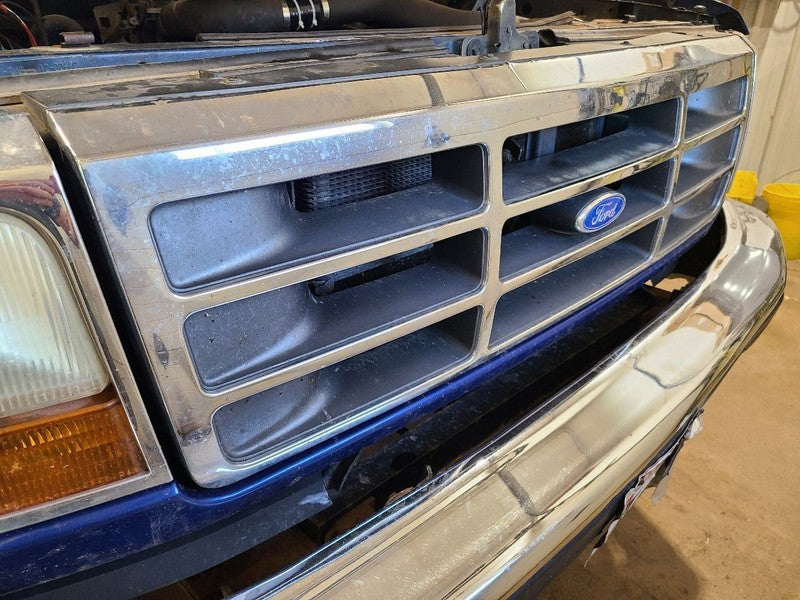 Grille From 8501 GVW Chrome Fits 92-97 FORD F250 PICKUP 671872