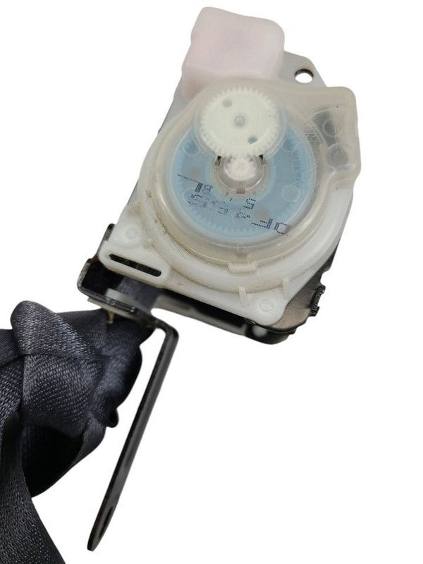 GX470     2003 Seat Belt Rear 601629