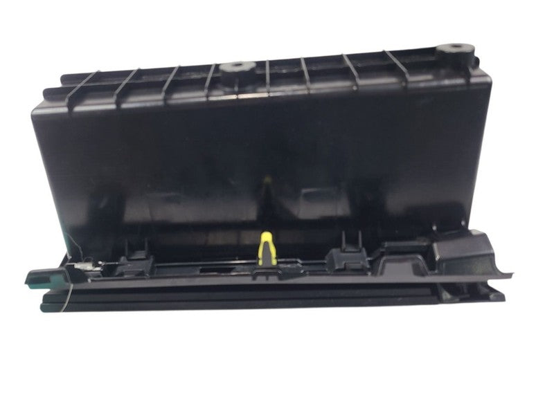 TUNDRA    2012 Glove Box 661375