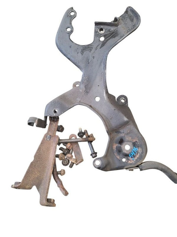 TCHEV3500 1990 Brackets Misc 663969