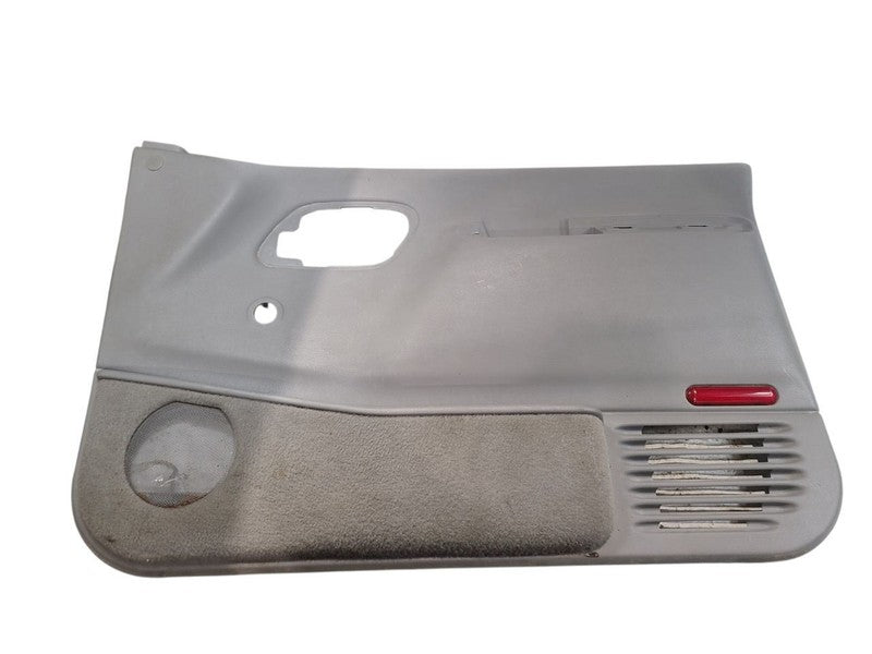 TCHEV1500 1998 Front Door Trim Panel 665417