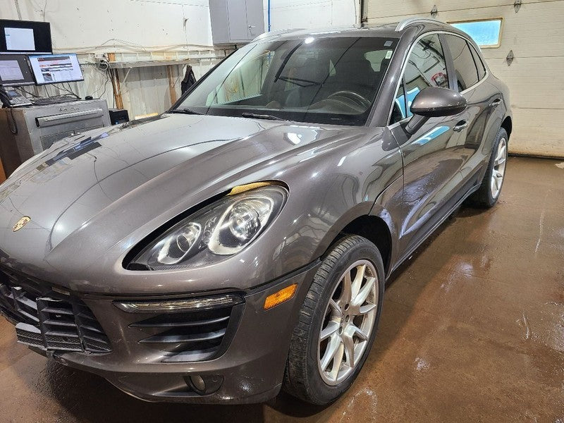 Driver Left Rear Side Door Fits 15-19 PORSCHE MACAN 661443