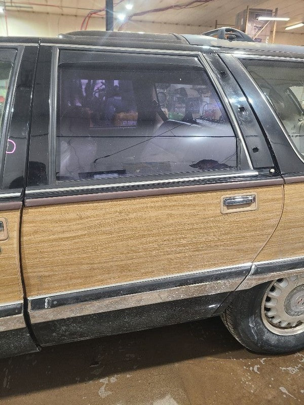 Driver Left Rear Side Door Station Wgn Fits 91-96 ROADMASTER 658384