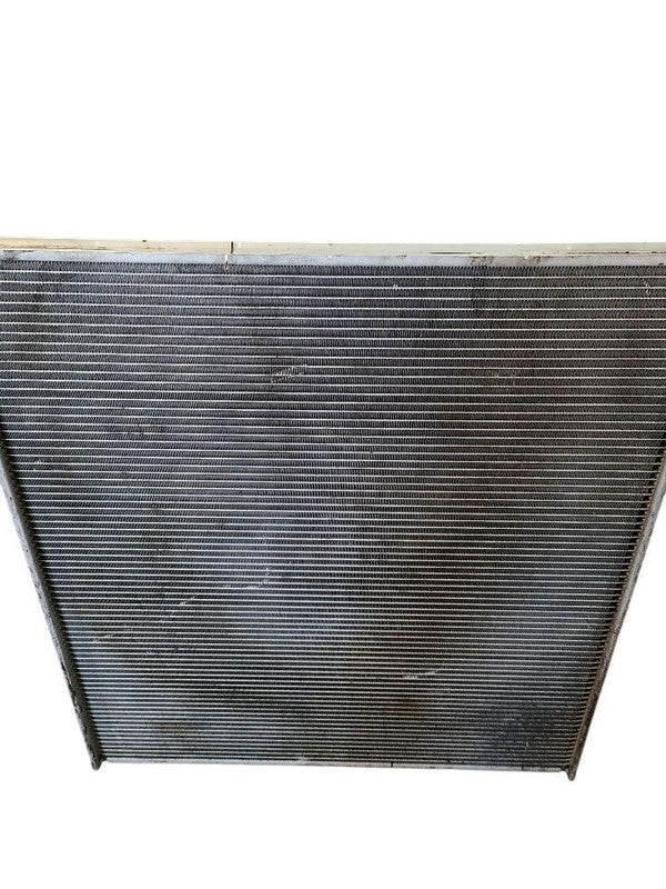 Radiator Fits 03-05 DODGE 2500 PICKUP 641785