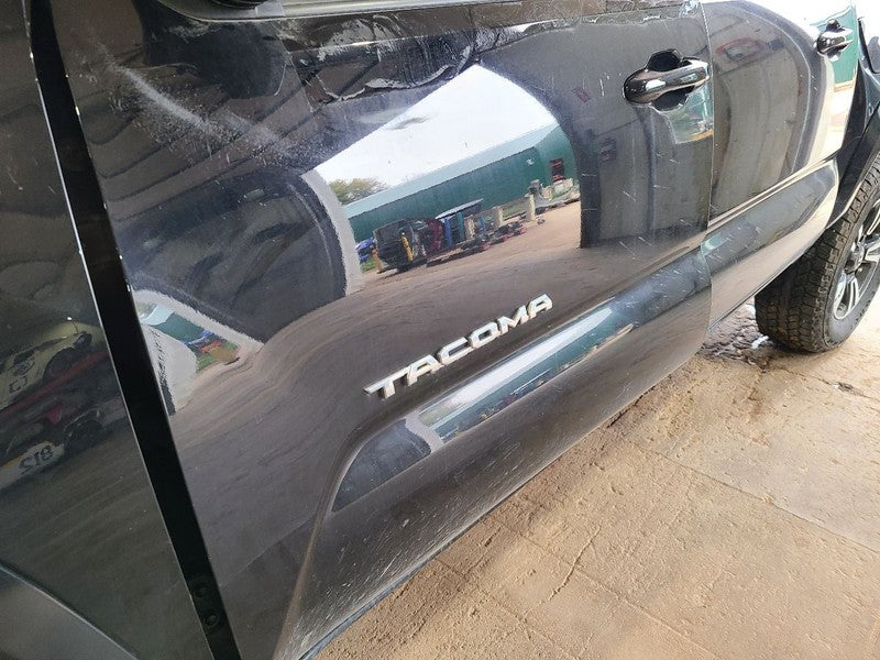Driver Front Door Without Automatic Up And Down Window Fits 16-23 TACO