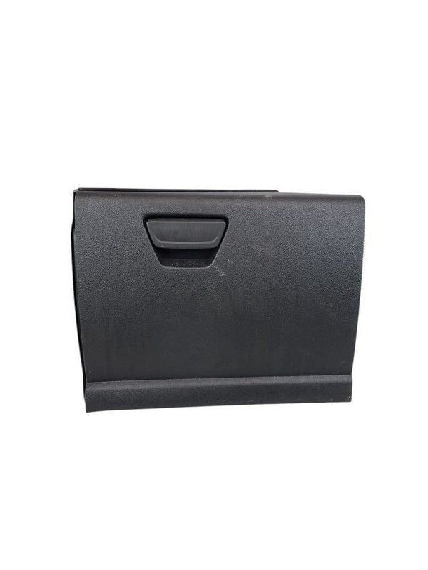 ESCAPE    2018 Glove Box 617447