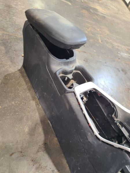 Console Front Floor Le Hybrid Fits 19 RAV4 563528