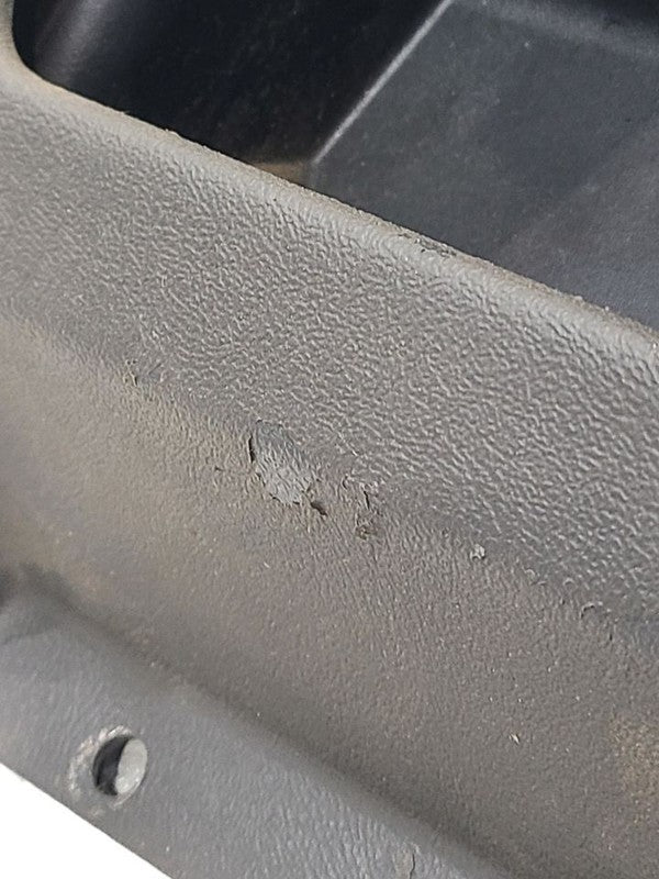 SILVRDO25 2005 Glove Box 668077