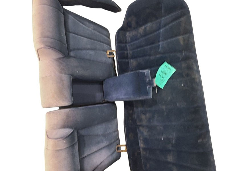 CAMRY     1990 Seat Rear 657250