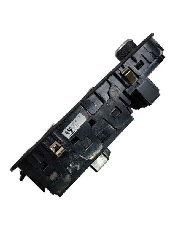 GIULIA    2019 Front Door Switch 612995