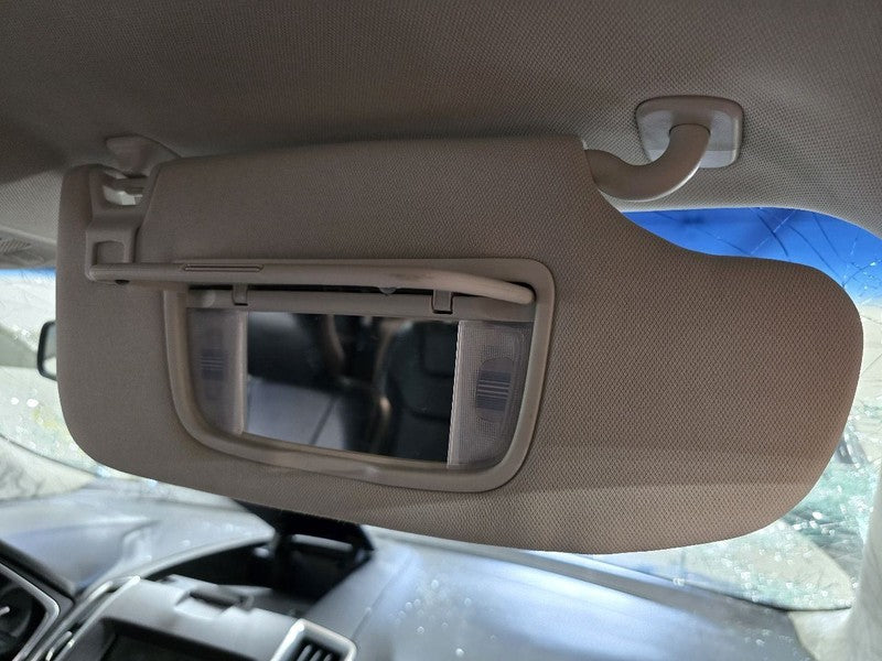 Passenger Sun Visor Illuminated Without Sunroof Fits 15-23 EDGE 635528