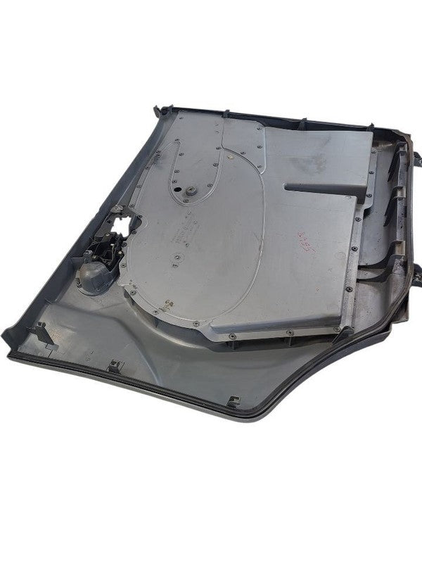 SPRINTV25 2006 Front Door Trim Panel 669898