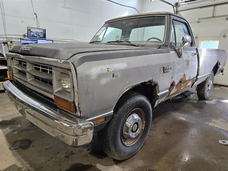 FRONT TDOD250   1990 Driver's Side Buckle Seat Belt Front 575314