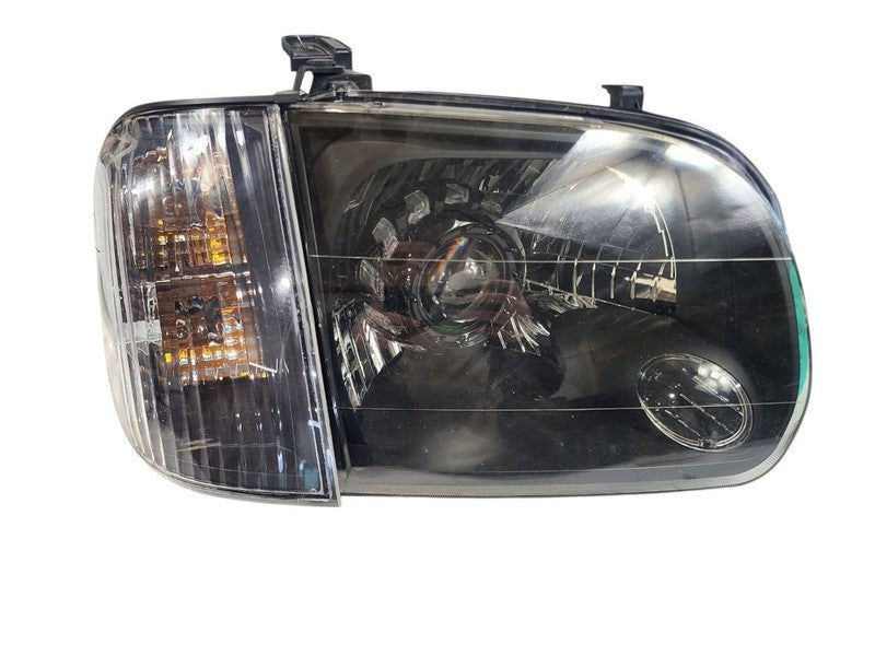 Passenger Right Headlight Fits 05-07 SEQUOIA 665984