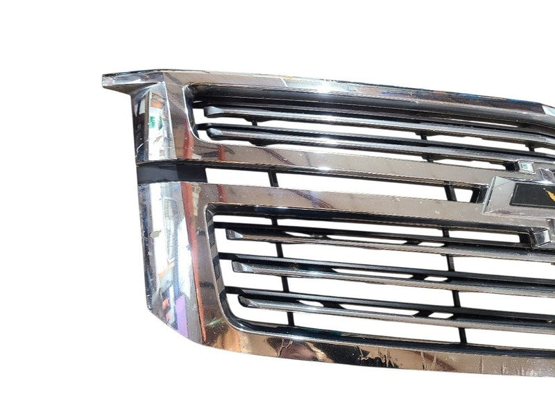 Grille Without Black Bowtie Premier Opt 1LZ Fits 15-20 SUBURBAN 1500 6
