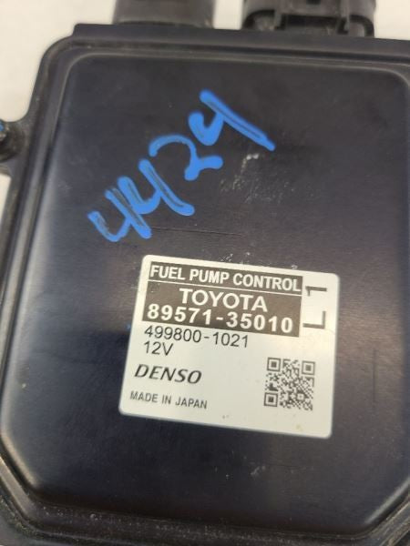 TACOMA    2021 Fuel Pump Control Module Chassis ECM 564712