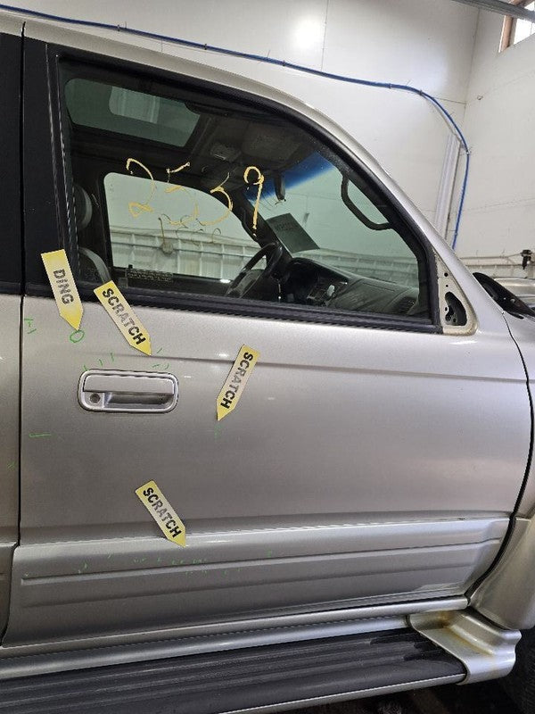Passenger Front Door Limited Body Side Moulding Fits 96-02 4 RUNNER 62