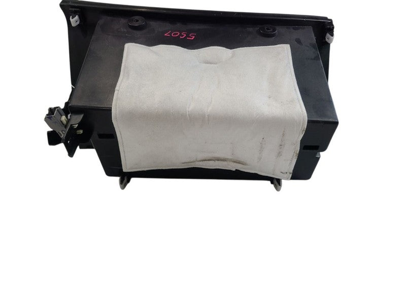 MKZ       2017 Glove Box 665934