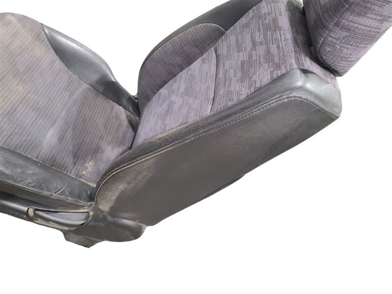Driver Front Seat Bucket Cloth Manual Fits 02-04 CR-V 570922
