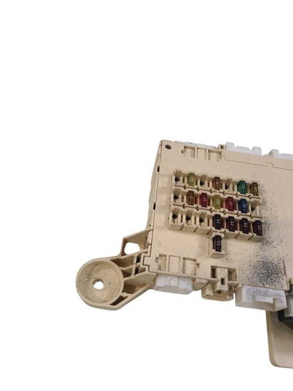 SC430     2002 Fuse Box Cabin 658774